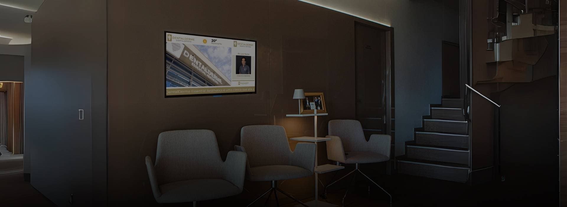 Software de TV corporativa y digital signage para comunicación interna y externa con gestión centralizada en múltiples pantallas